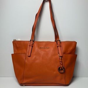 Michael Kors Jet Set East West Top Zip Leather orange Tote